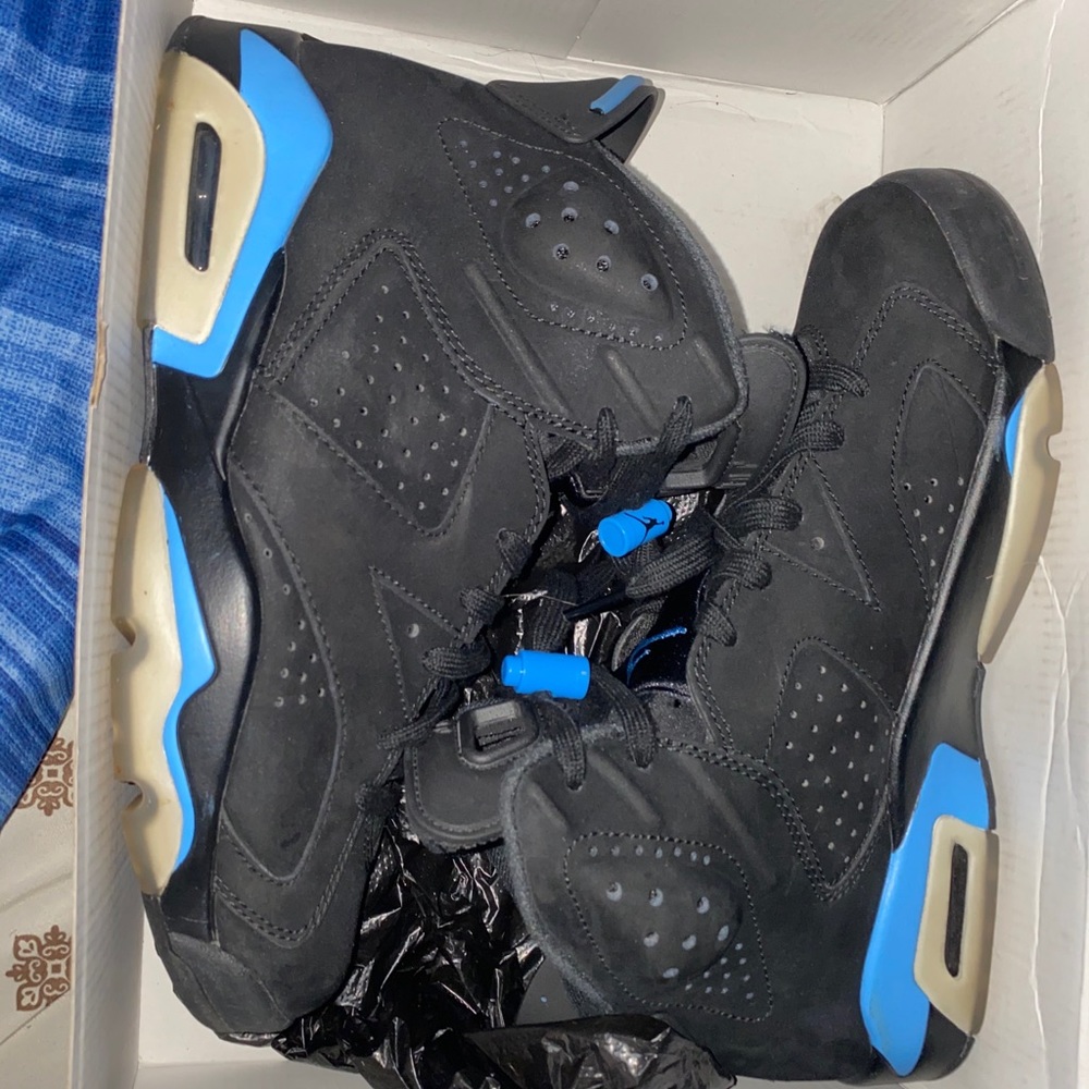 Unc 6s